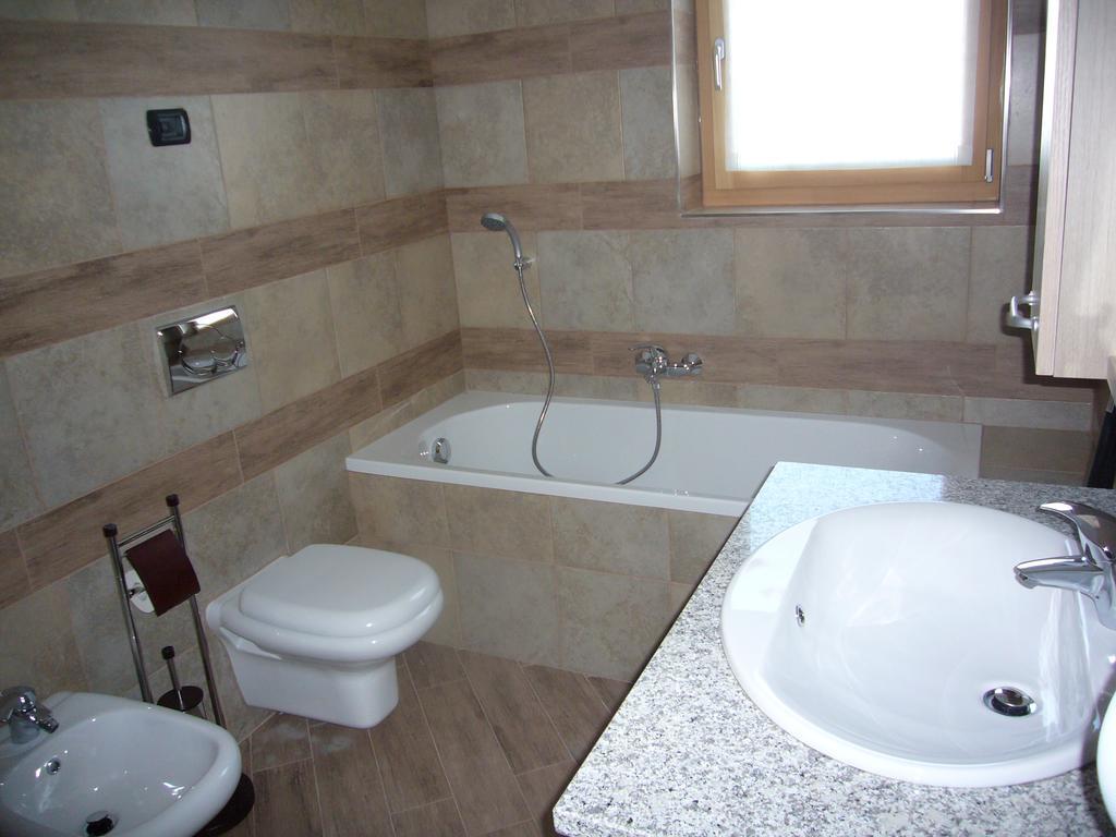 Casa Marisa Apartment Livigno Exterior photo